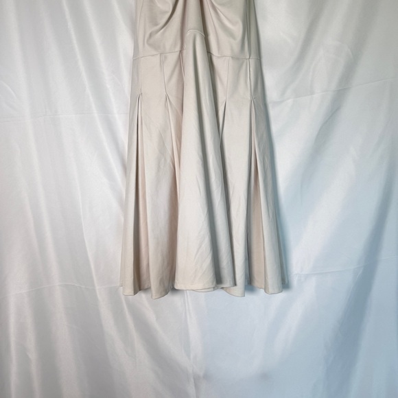 Tommy Bahama - Racquet & Paddle Tennis Dress with built in bra - Picture 7 of 9